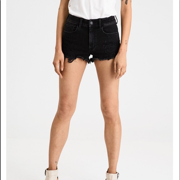 AE black jean shorts with lace detailing - Picture 3 of 3